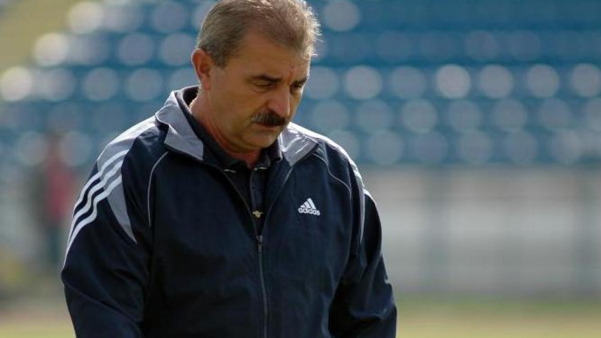 ionut popa a fost demis de la cs mioveni ilie stan noul antrenor