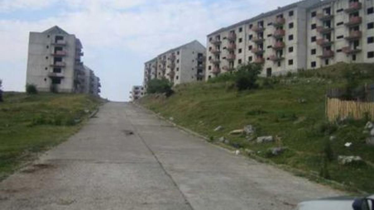 anina orasul european fara spital cabinet de garda si farmacie