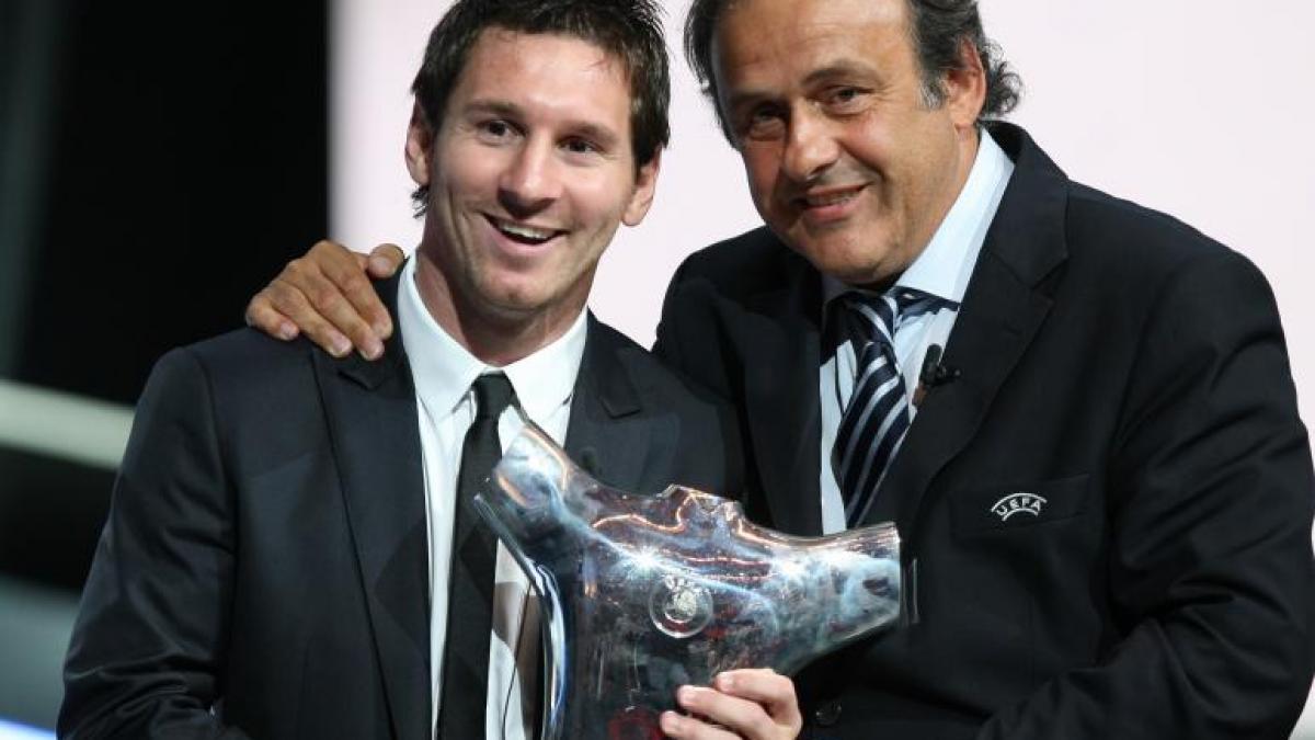 lionel messi castigat premiul uefa pentru cel mai bun jucator din europa