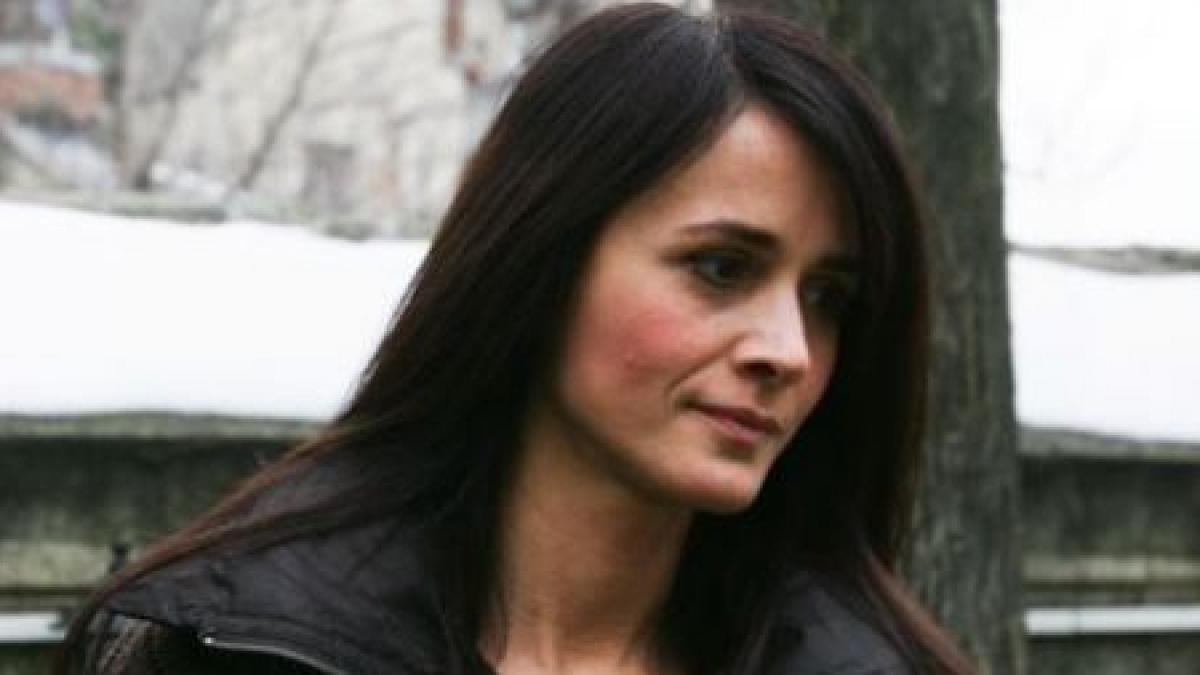 madalina manole nu avea tulburari psihice cu o luna inainte de a muri