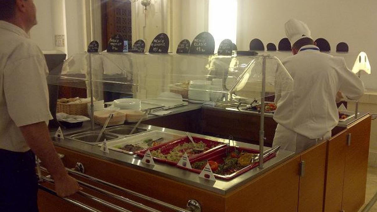 parlamentarii se bucura de un nou restaurant vezi aici cat costa un meniu pentru demnitari