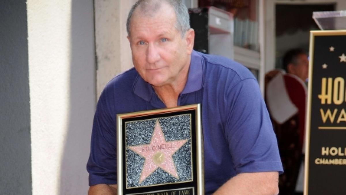 al bundy a primit o stea pe bulevardul celebritatilor din hollywood