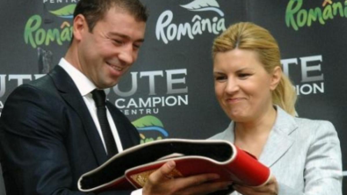 revista presei 1 septembrie udrea nu a dat banii pentru gala bute