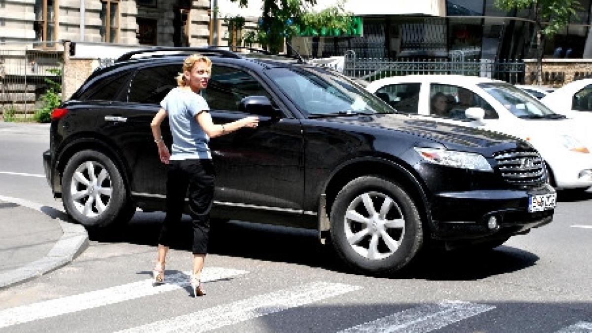 patroana otv diana voiculescu jefuita in plina strada un barbat i a furat 8 000 euro 20 000 lei si