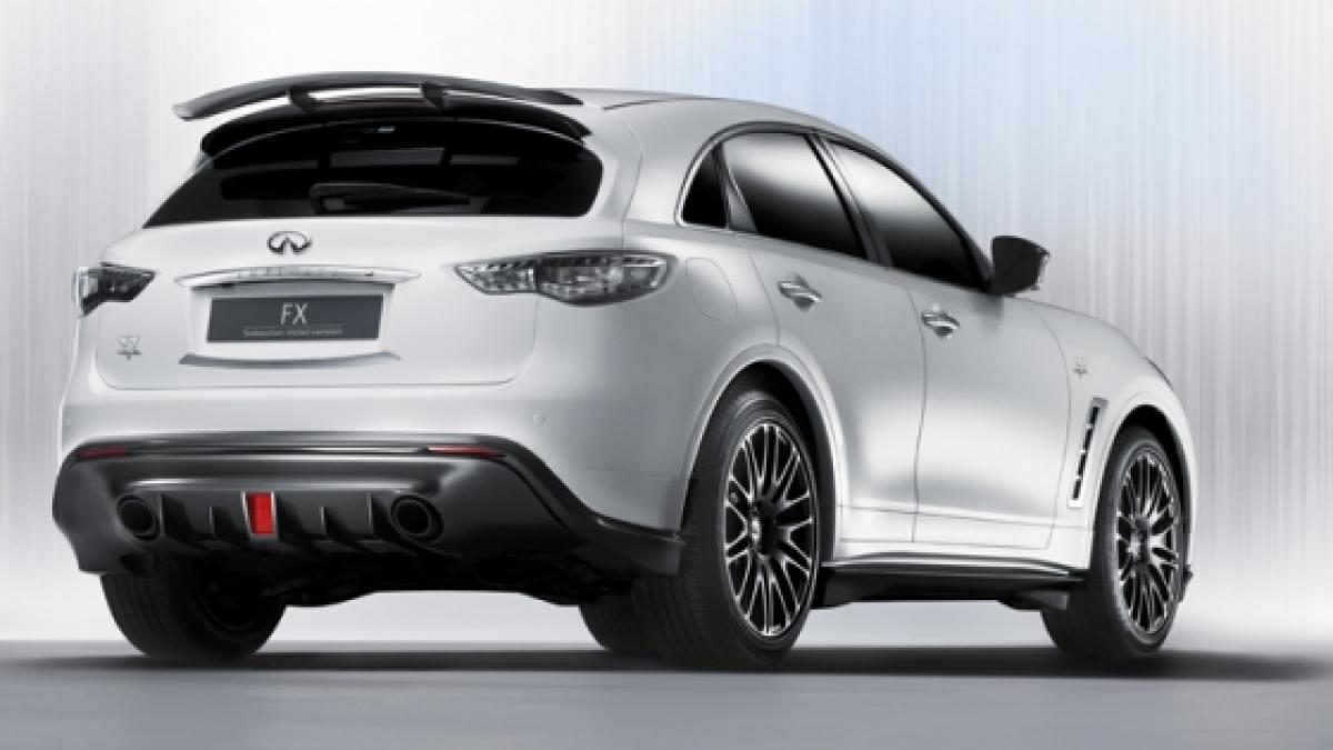 vettel mobilul infiniti fx capabil sa atinga 300 km h