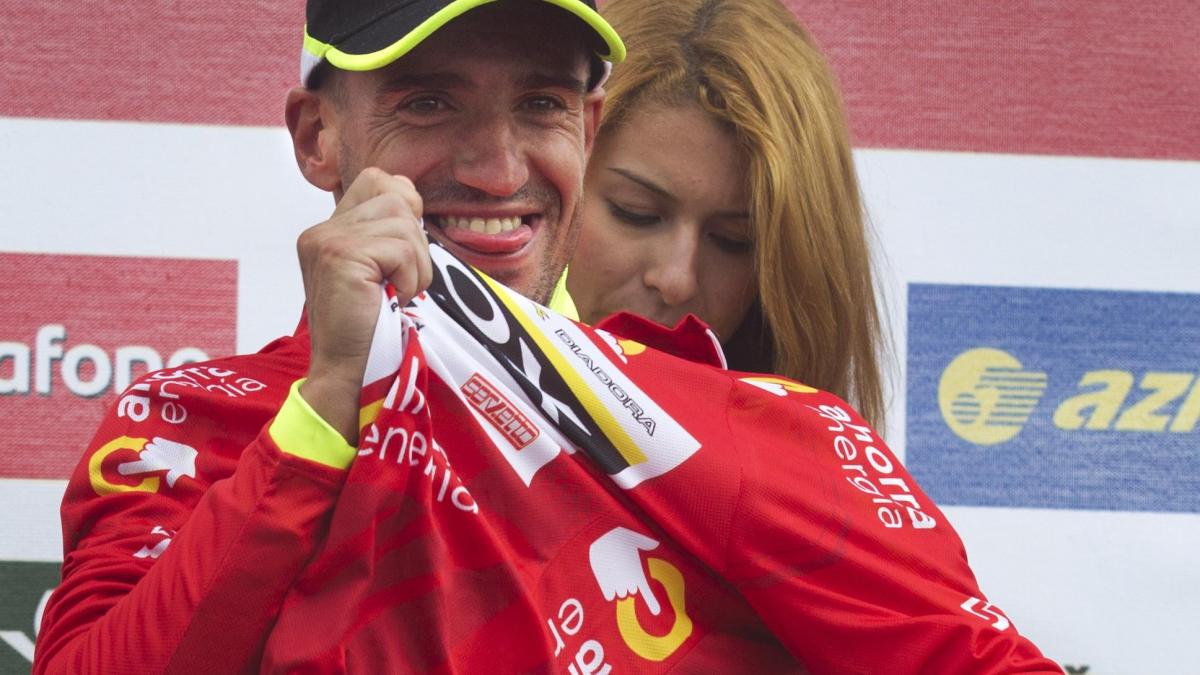 turul spaniei juan jose cobo s a impus pe angliru si a preluat tricoul rosu