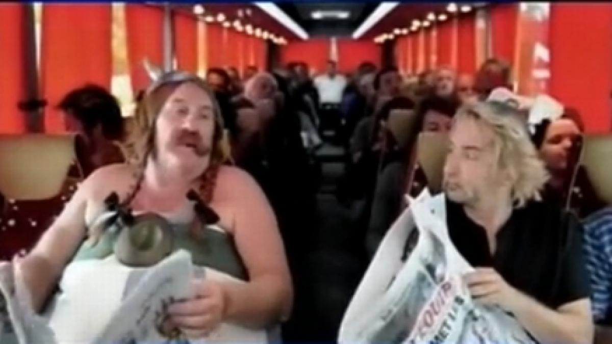 gerard depardieu se parodiaza singur vezi aici ce rol are obelix