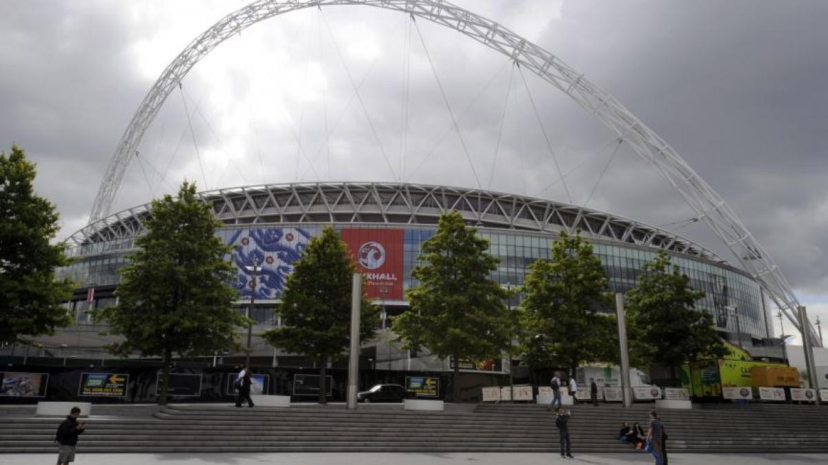 un suporter galez a fost ucis inaintea meciului cu anglia din preliminariile ce 2012