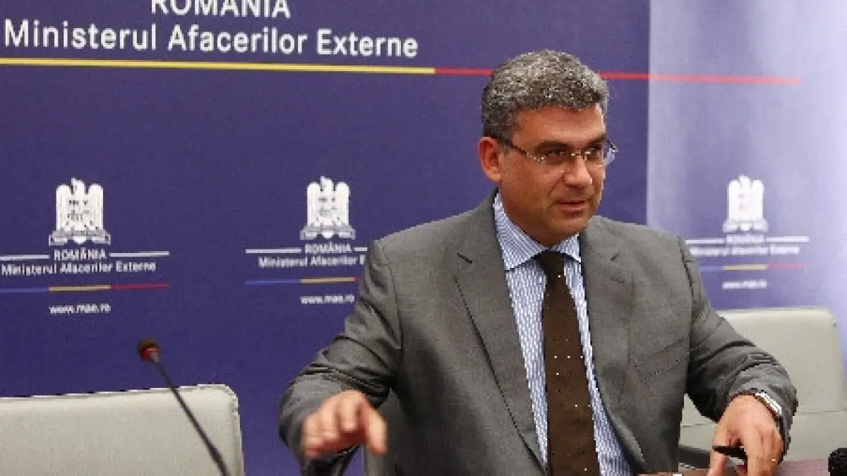 baconschi legea votului prin corespondenta trebuie adoptata prin dezbatere in parlament
