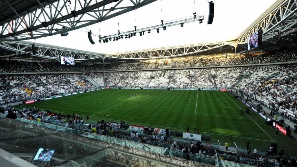 juventus si a inaugurat noul stadion cu un spectacol grandios si o remiza cu notts county
