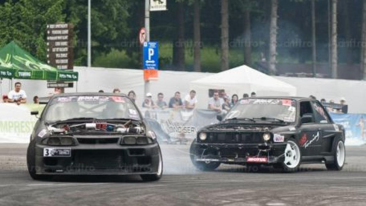 drifting un sport spectaculos cu piloti adevarati nu dat de a latu cu masina in intersectie