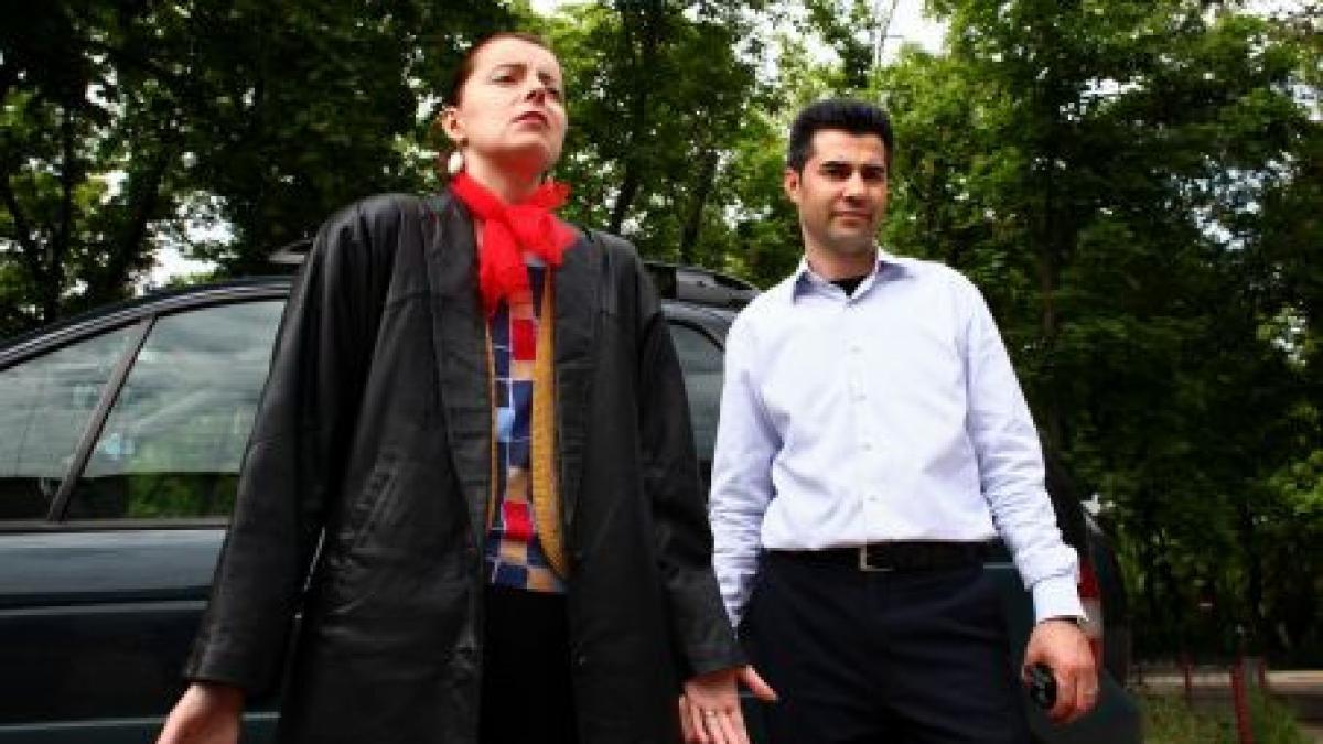 prim solista teatrului national de opereta amelia antoniu divorteaza