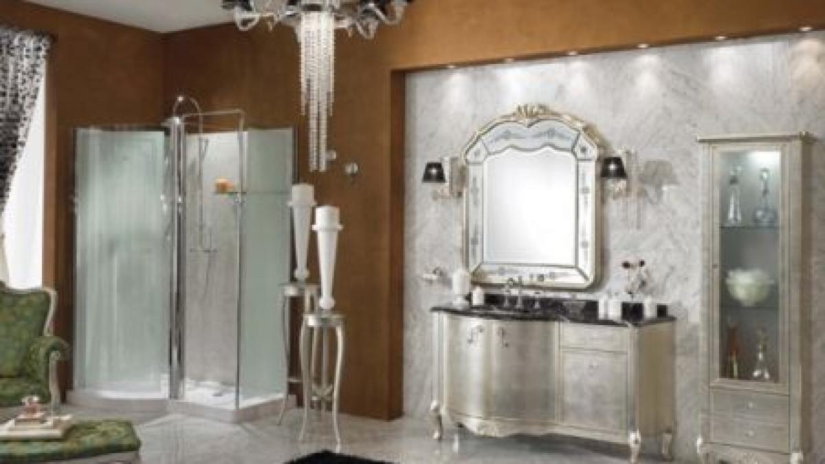 se poarta mobila cu decoratiuni swarovsky cat costa o asemenea piesa de mobilier