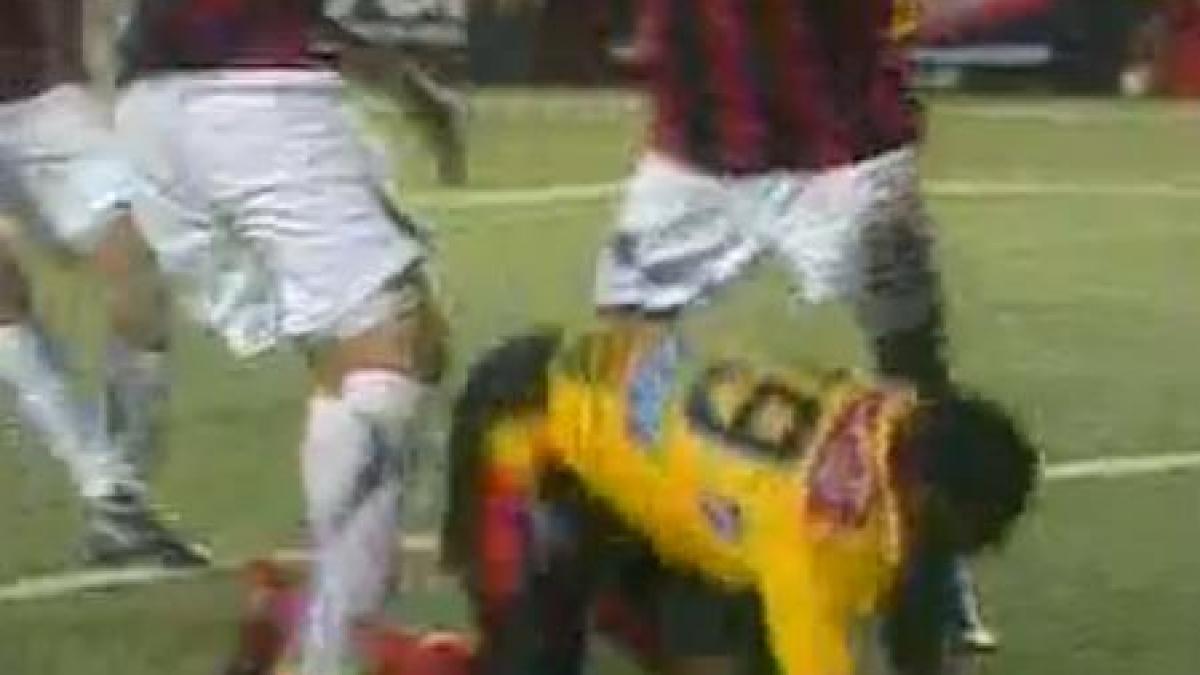 bataie generala la derbyul campionatului din costa rica