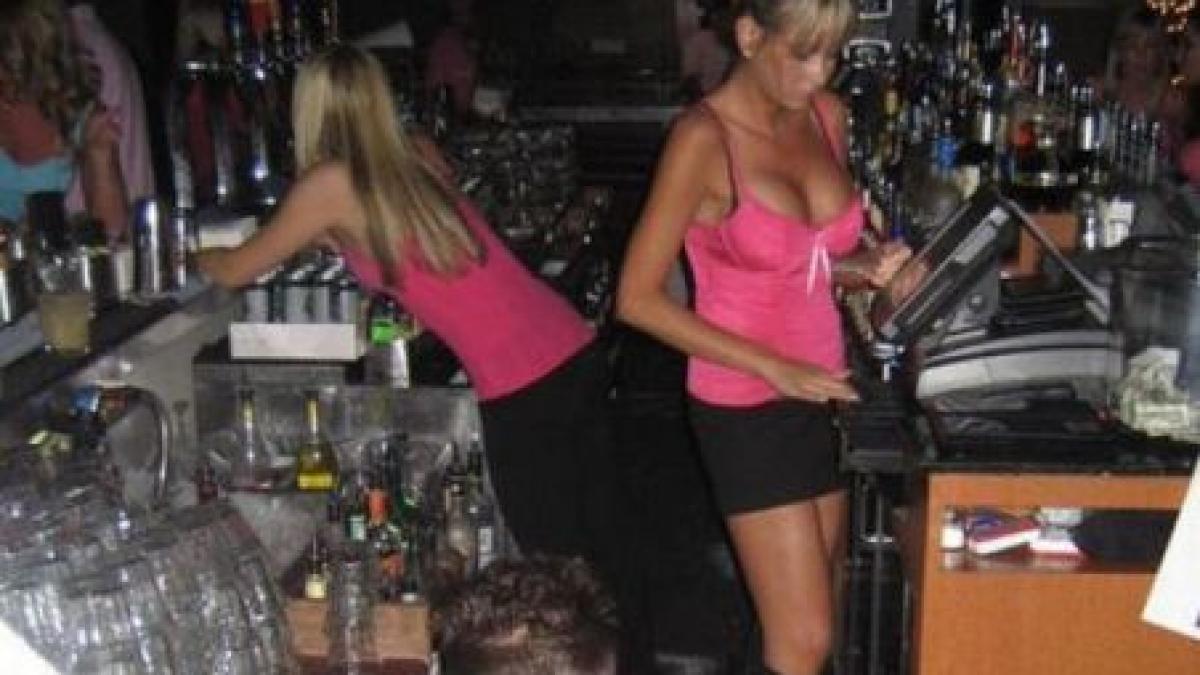 o romanca a infuriat italiencele pentru ca este prea sexy