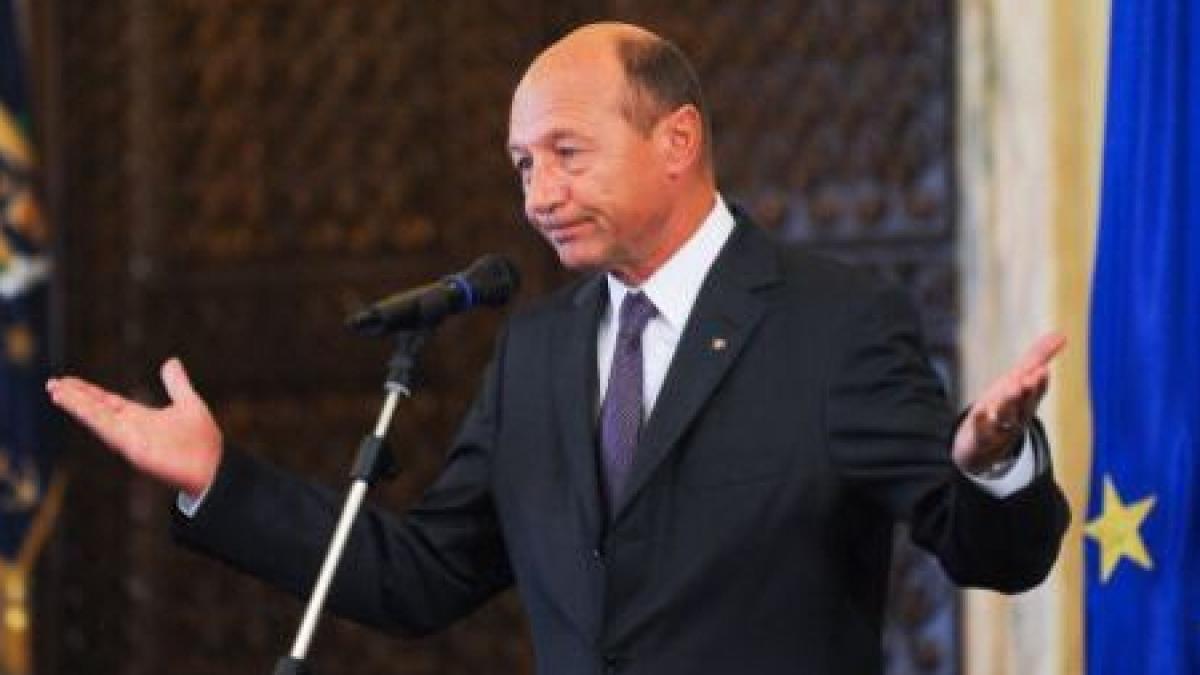 presedintele traian basescu doresc sa renunt la politica indiscutabil