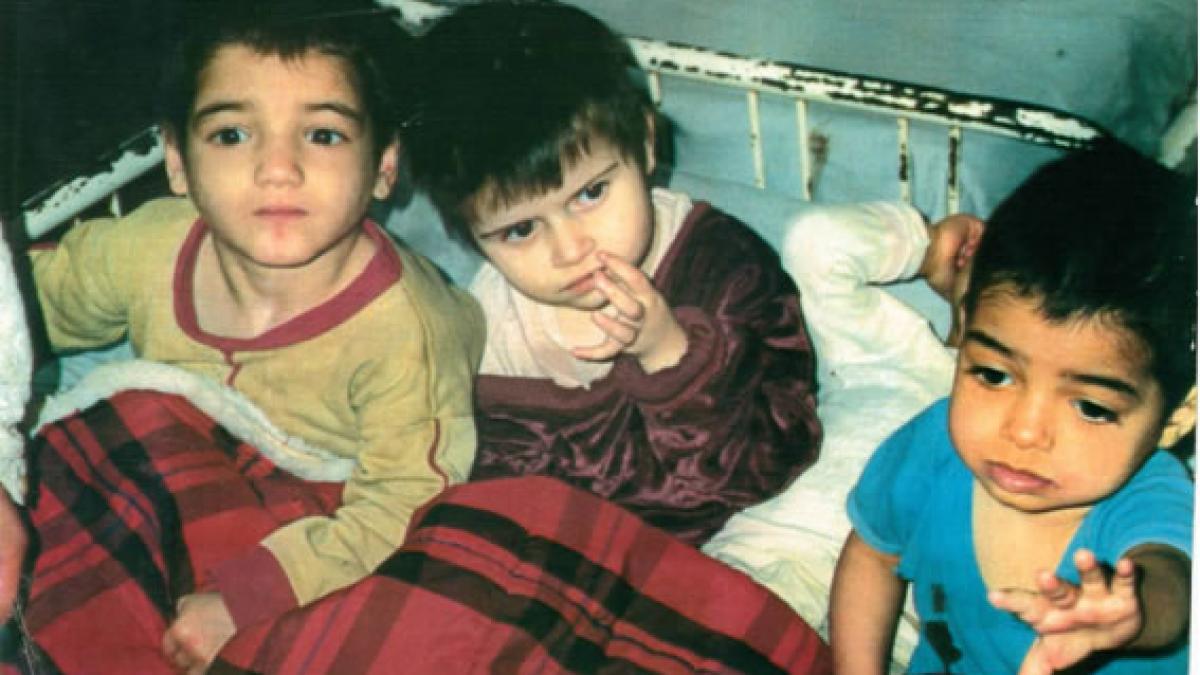 un milion de euro daune morale pentru ca a fost despartit de mama la nastere fiind declarat decedat