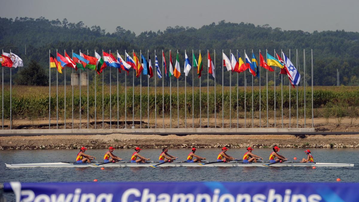 alte doua medalii pentru romania la ce de canotaj aur la 8 1 feminin bronz la 4 vasle feminin