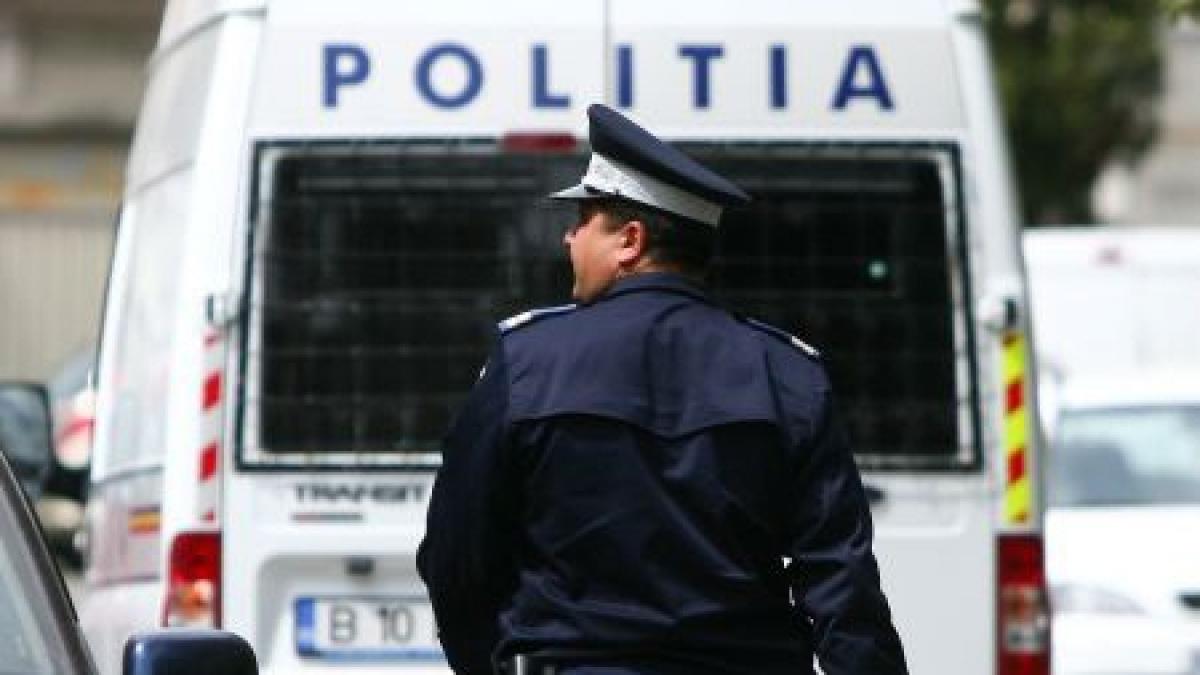 politistii locali din targu jiu testeaza metoda amenzilor electronice