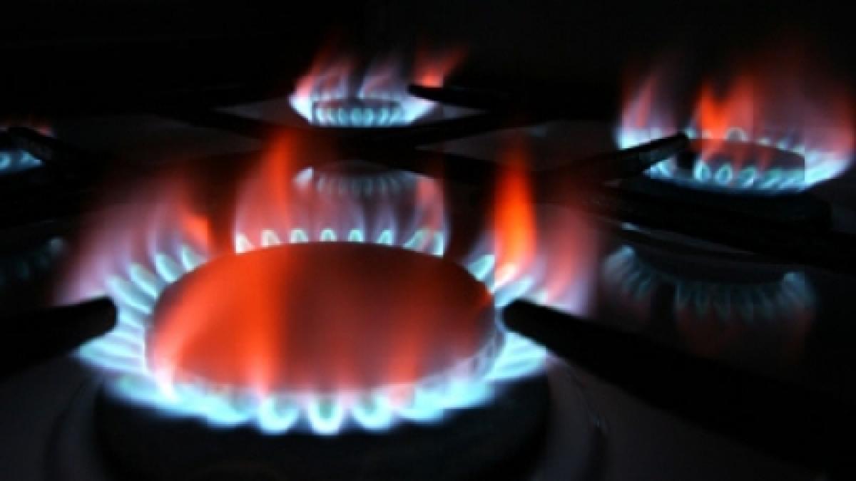 tot mai multi romani prefera centralele pe lemne in locul celor pe gaz