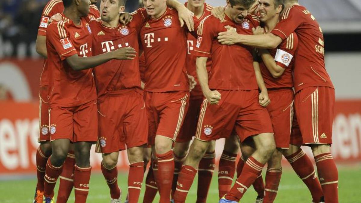 bundesliga bayern castiga derbyul cu schalke un nou pas gresit pentru dortmund