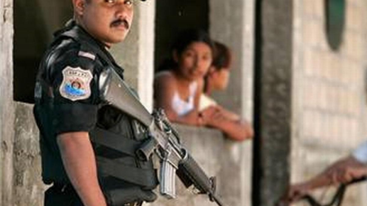 mexic un deputat federal asasinat impreuna cu soferul sau