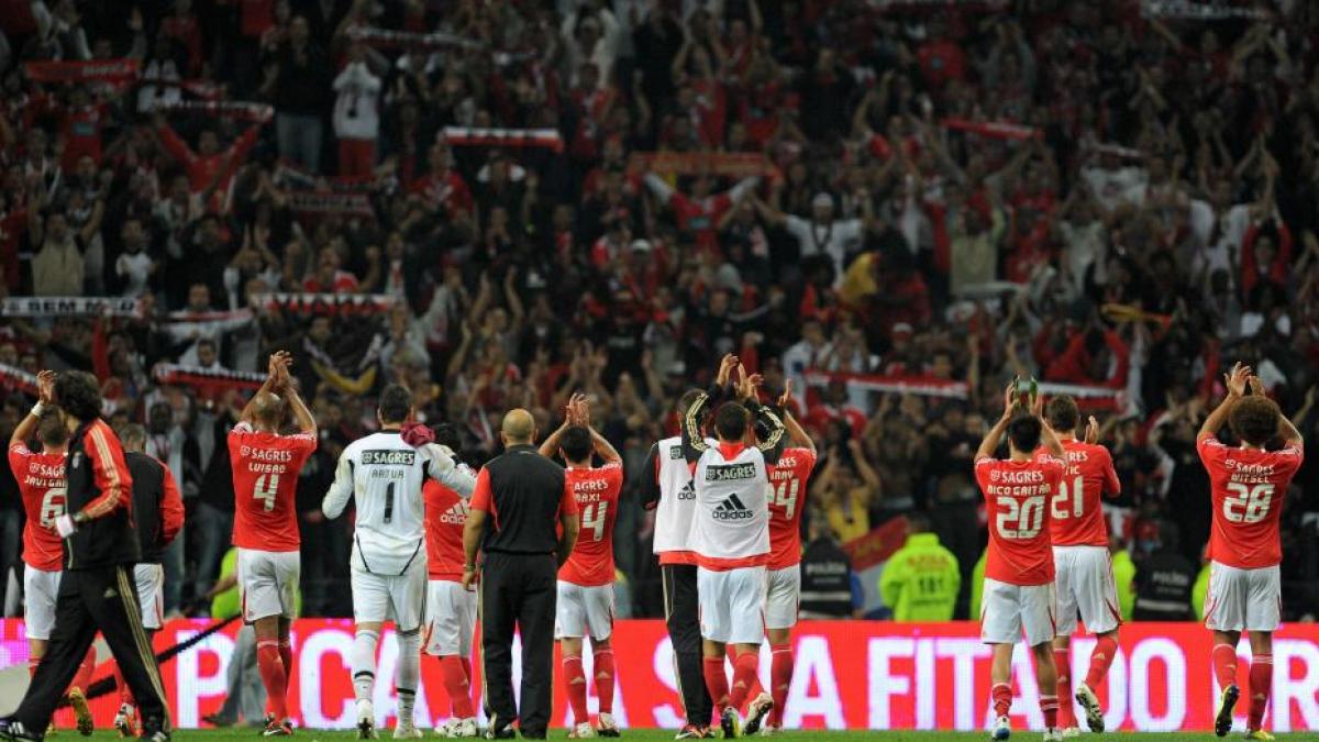 benfica a remizat cu porto scor 2 2 inaintea meciului cu otelul din liga campionilor