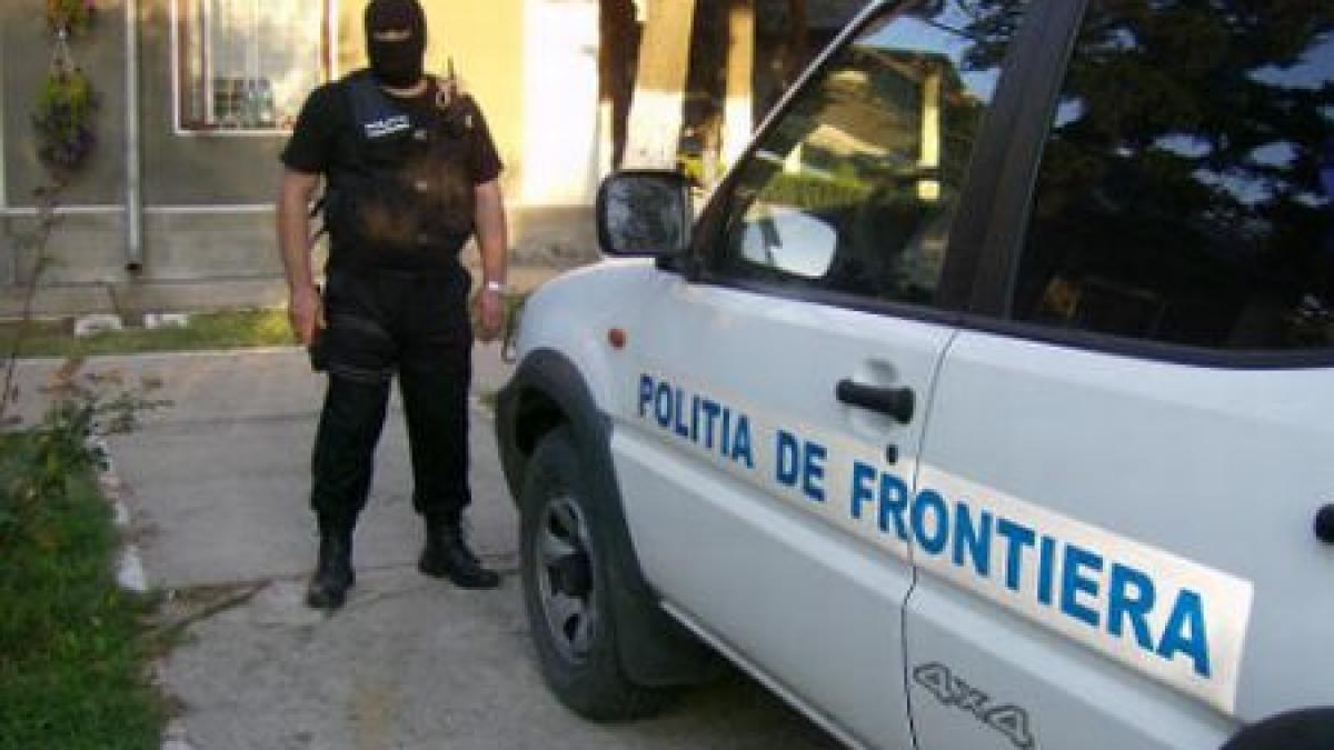 doi contrabandisti au refuzat sa opreasca la somatia politistilor vezi cum s a terminat urmarirea