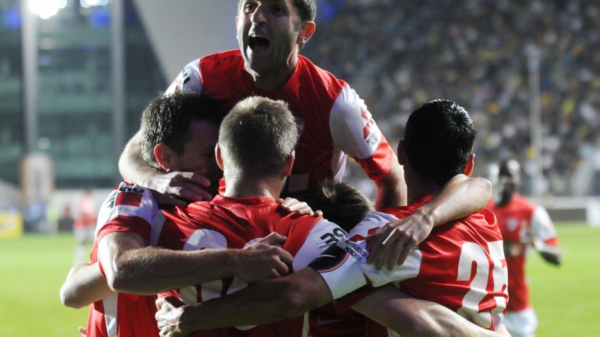 dinamo castiga cu 5 1 la ploiesti si revine pe primul loc in liga i