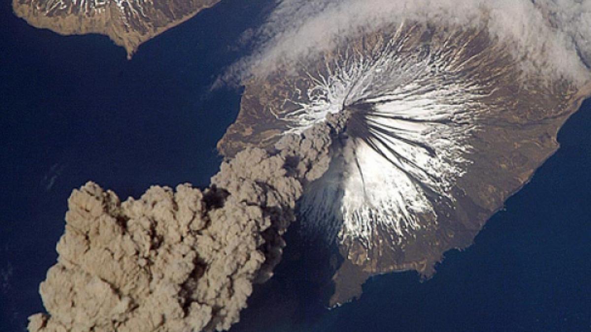 nu va mai fi vara si vom muri de foame vulcanul ce a erupt cu o putere de 52 000 mai mare ca bomba