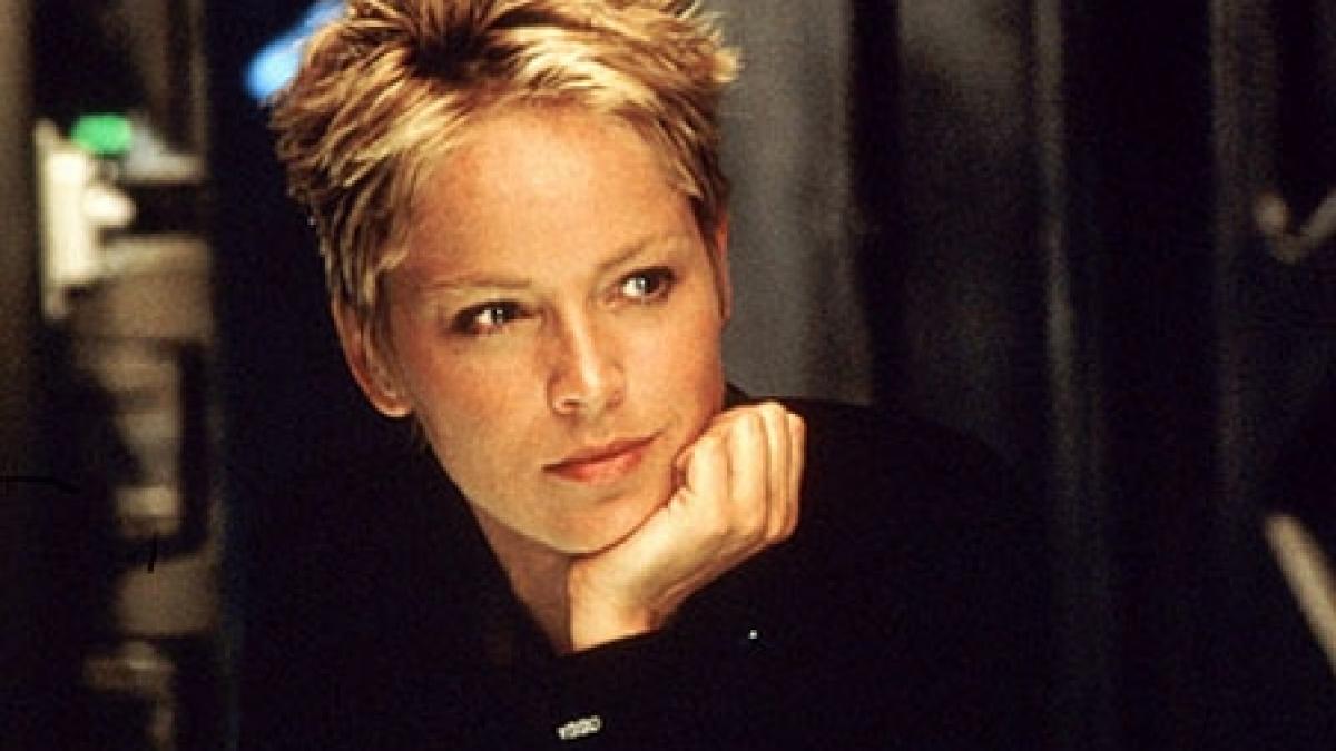 sharon stone hartuita de un barbat care sustine ca el este tatal copiiilor ei