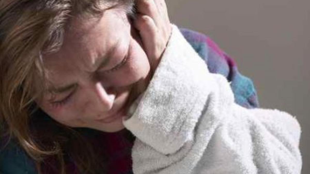 si batuta si amendata trebuie sa plateasca 100 de lei pentru ca a tipat cand o lovea sotul