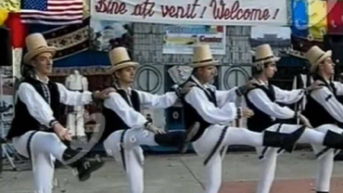 sua romanii au sarbatorit in california cu produse de patiserie muzica de pahar si mititei