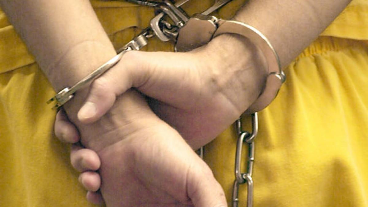 hot prins dupa 18 ani va sta in puscarie de peste 40 de ori mai putine zile decat pe fuga