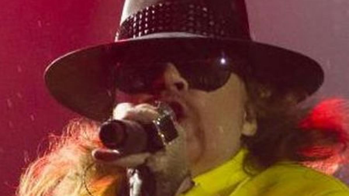 recunoasteti personajul sex simbol in anii 90 supraponderal si buhait in prezent