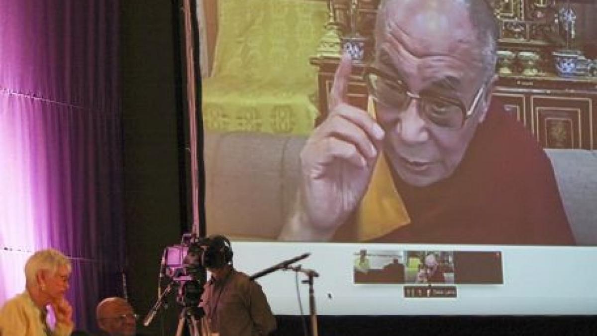 dalai lama china este construita pe minciuni si oficialii chinezi sunt ipocriti