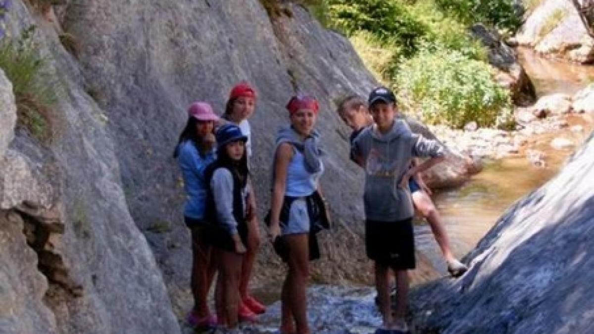 o saptamana de scoala alt fel in aprilie taberele inlocuiesc cursurile