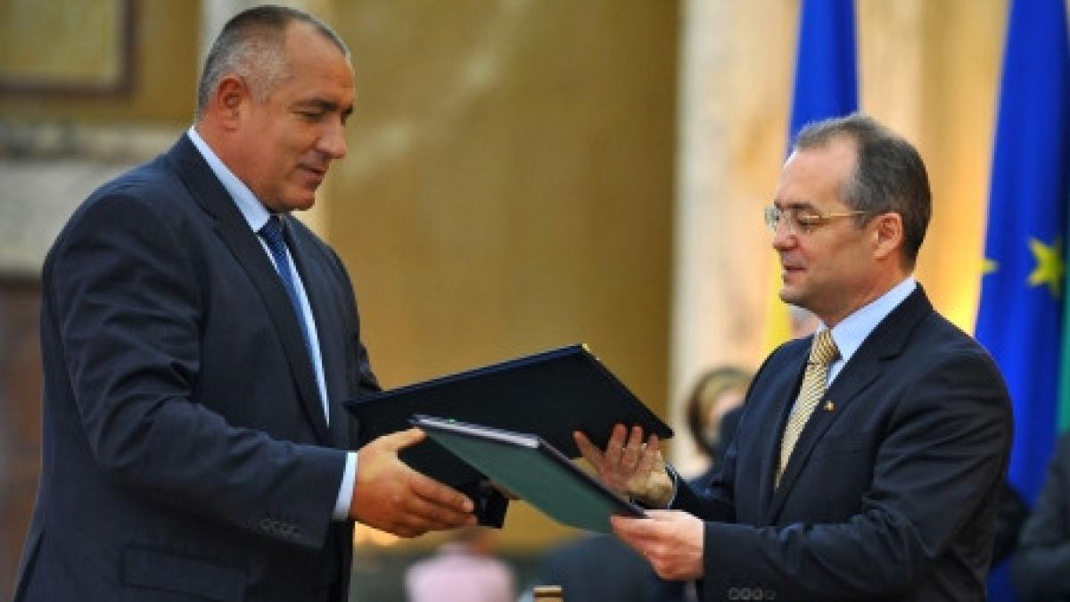 emil boc si boiko borisov cer masuri concrete pentru aderarea la spatiul schengen