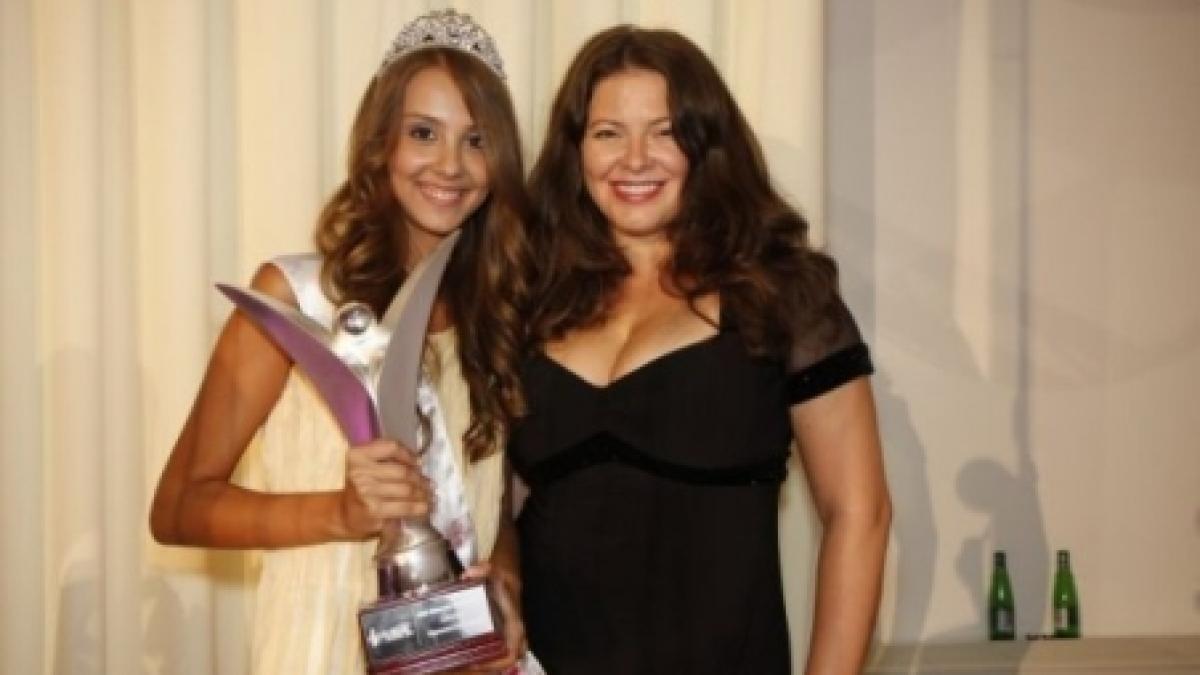 diana codruta dinu pe locul 2 la miss teenager universe vezi un interviu exclusiv cu adolescenta