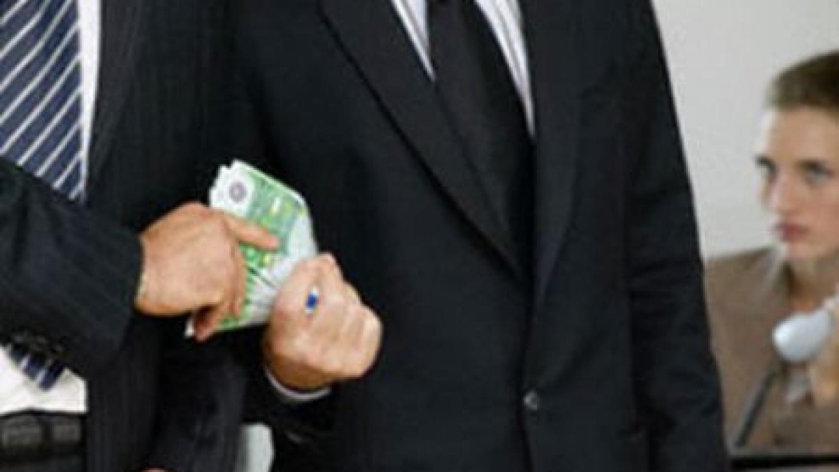 un diplomat roman implicat intr un scandal financiar in nigeria