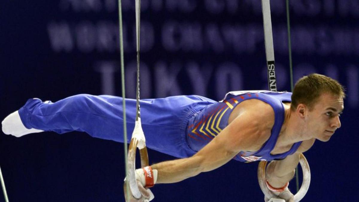 cm de gimnastica flavius koczi locul 12 in finala masculina de la individual compus