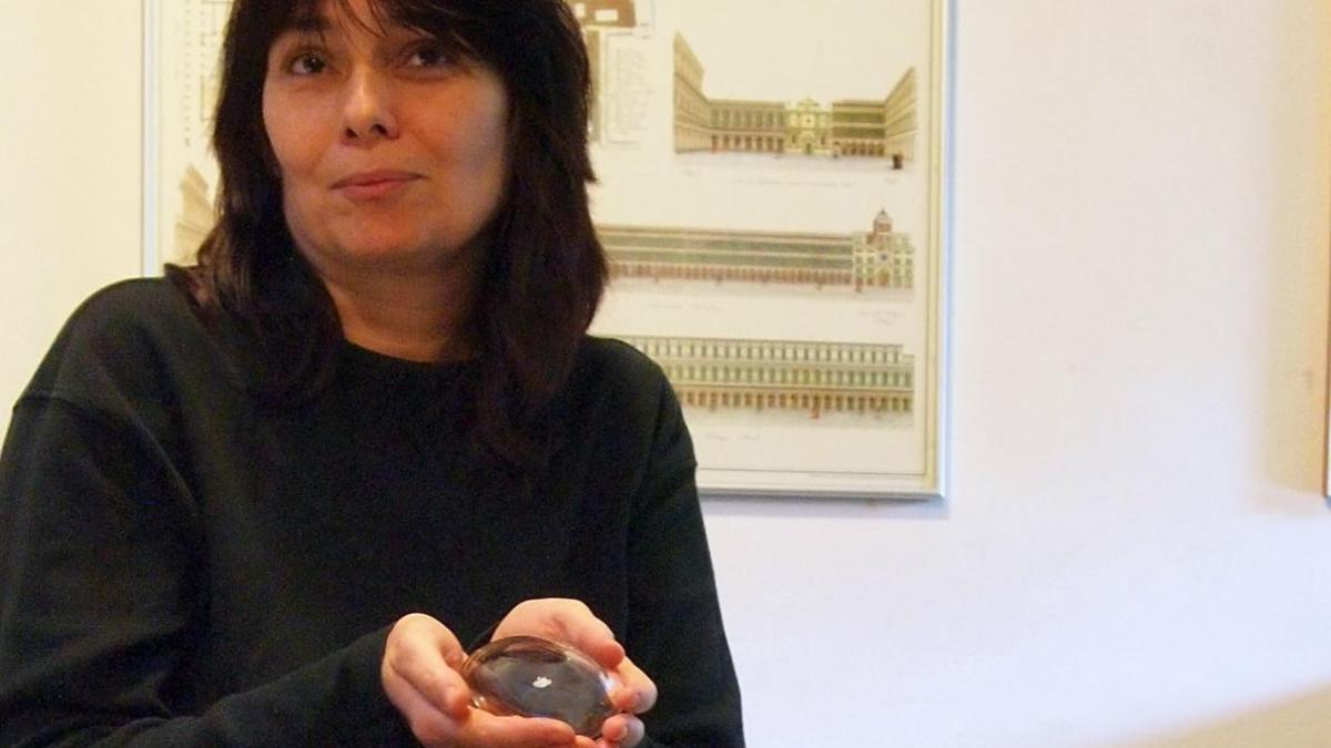 o telespectatoare sarbatoreste alaturi de antena 3 ziua steve jobs