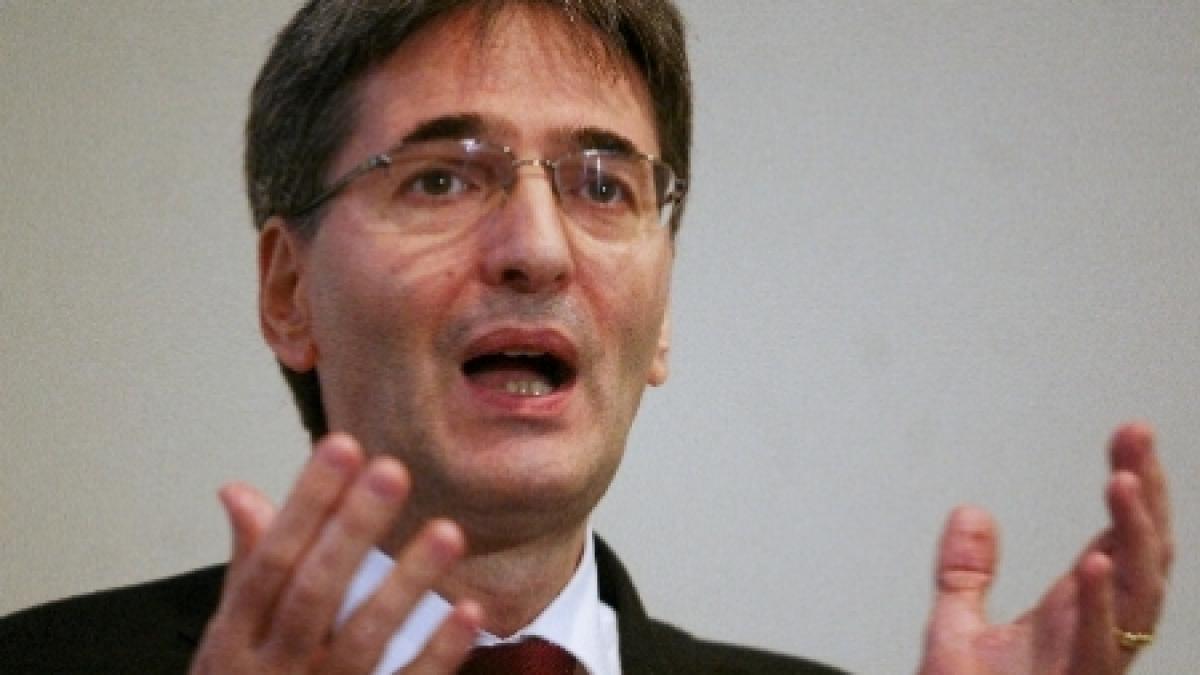 revista presei 14 octombrie riscam sa pierdem 1 9 miliarde de euro