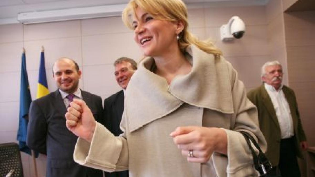 andreea paul vass este romania pregatita sa aiba o doamna presedinte prim ministru sau ministru