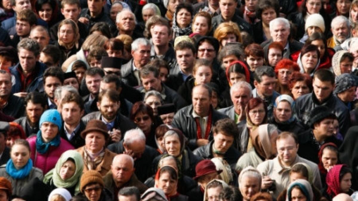 rugaciuni si partide de barbut la moastele sfintei parascheva