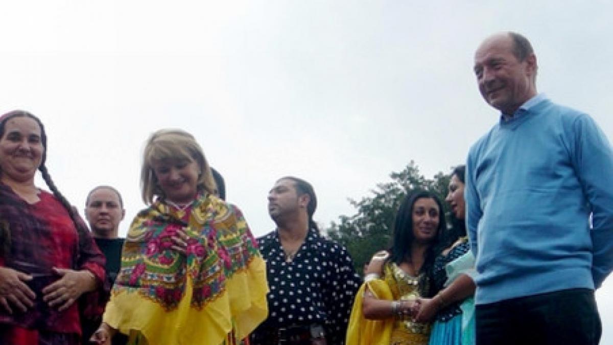 basescu sanctionat pentru discriminare in declaratii legate de tiganii care cersesc