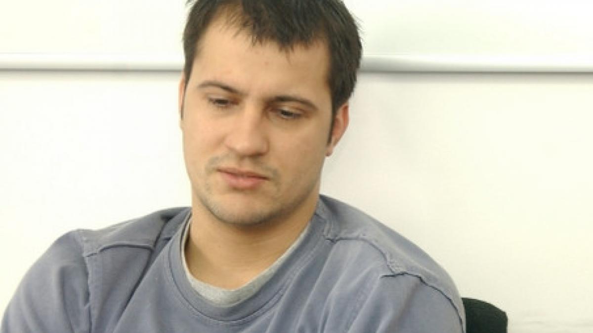 dupa accidentul soldat cu trei morti huidu s a retras la tara impreuna cu un psiholog