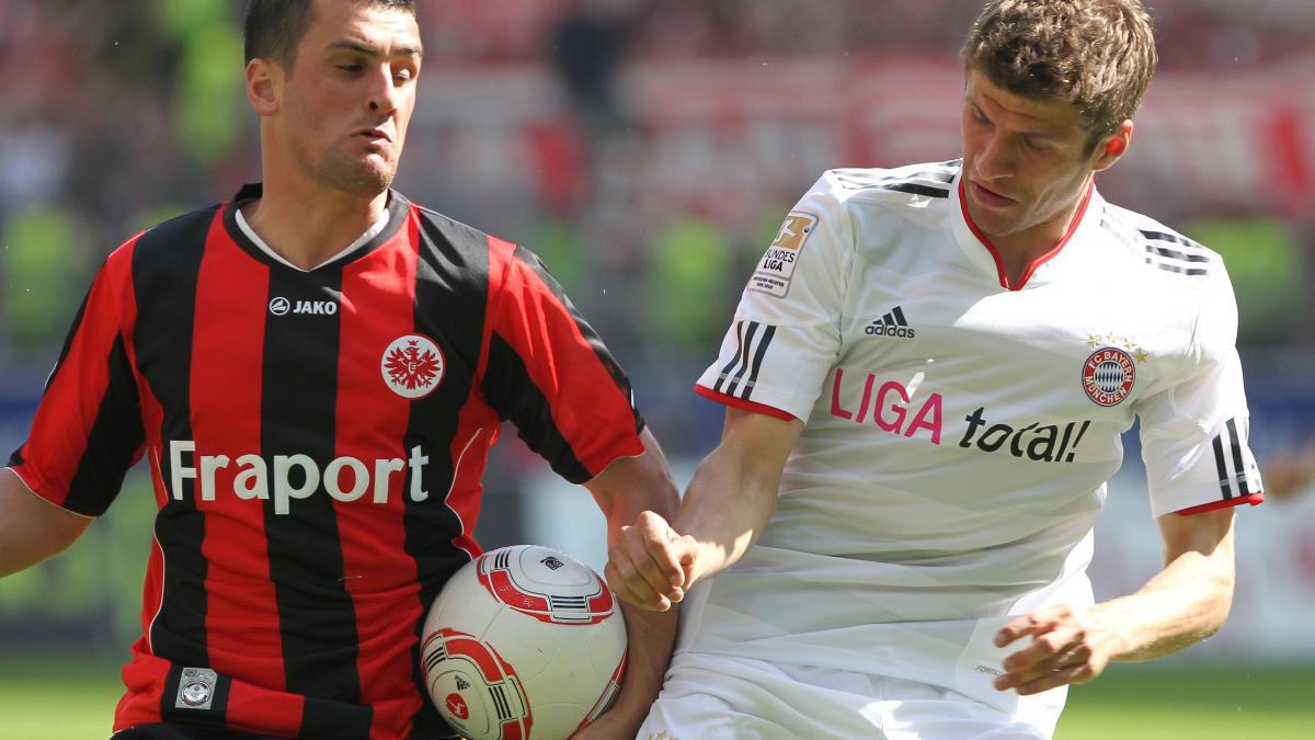 internationalul ceh martin fenin internat cu hemoragie cerebrala dupa ce a cazut de la fereastra