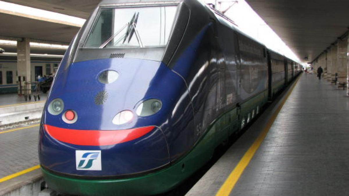 italia lucratorii din domeniul transportului feroviar vor intra vineri in greva