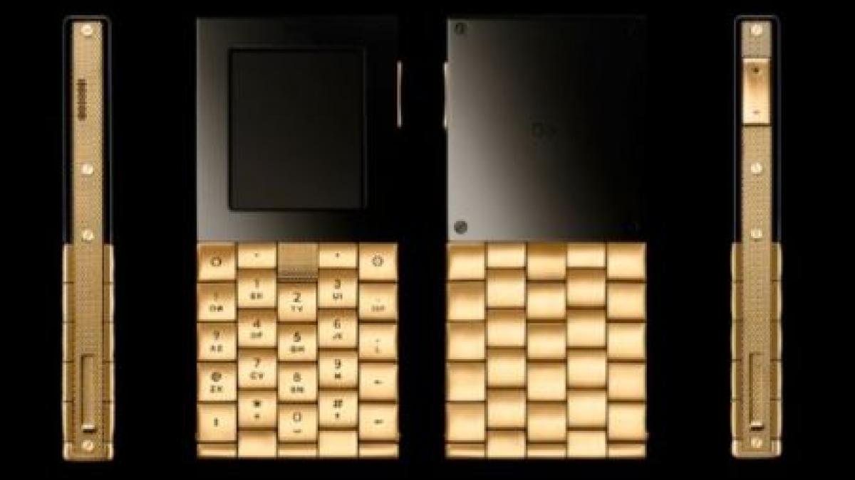 telefonul mobil din aur de 18 carate costa 57 000 dolari dar nu are camera foto